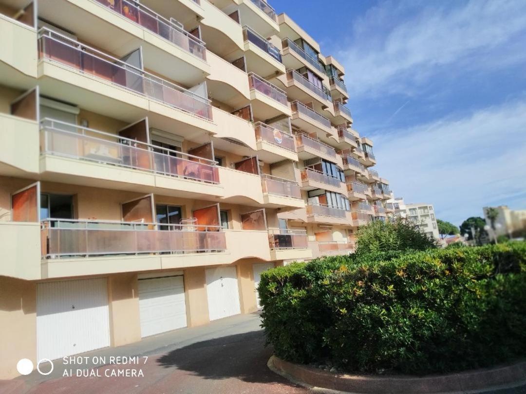 Apartment T2 Vue Et Port,2 Balcons, Parking Prive *