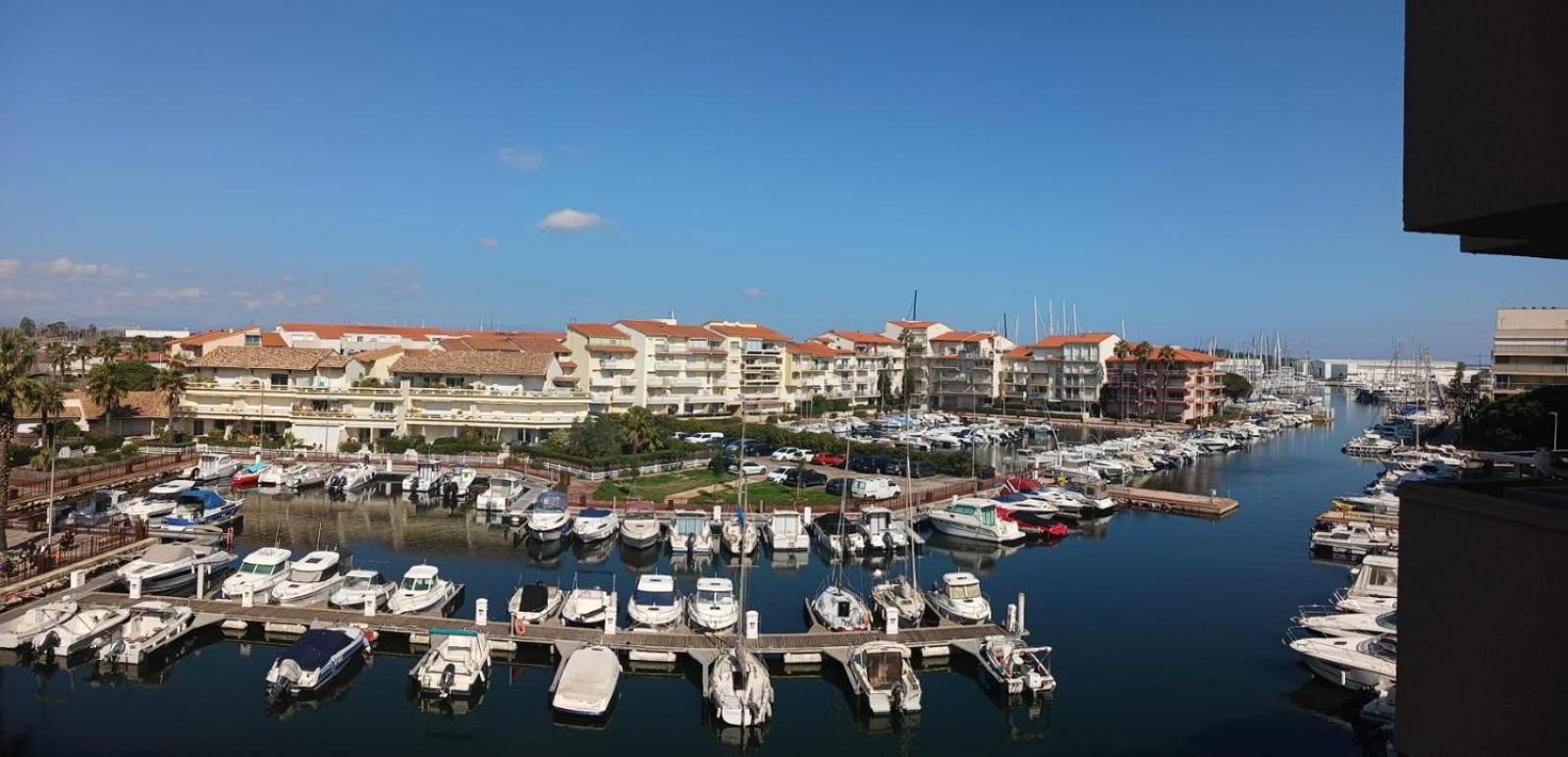 Apartment T2 Vue Et Port,2 Balcons, Parking Prive *